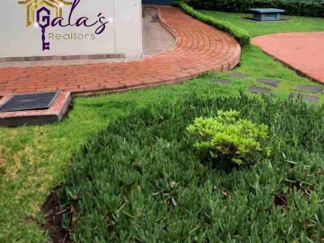 AMUEBLADO, 3 HABITACIONES, A UN COSTADO DE PLAZA GALERÍAS!