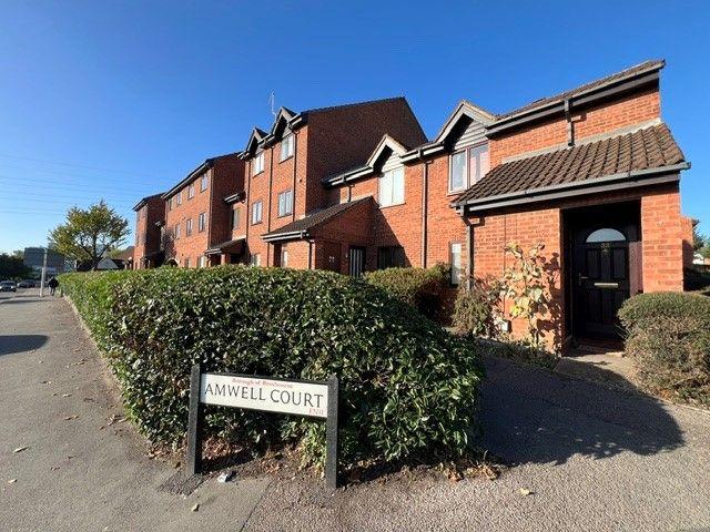 Amwell Court, Hoddesdon EN11, 1 bed flat to rent, £1,100 pcm | PrimeLocation