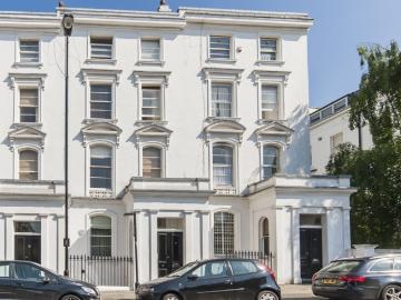 Amzing Location One Bedroom W9