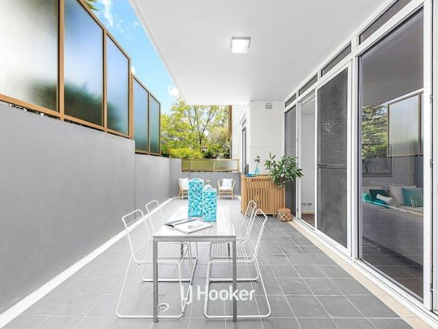 An Ultra Spacious and Private Courtyard Retreat in the Heart of Pymble
