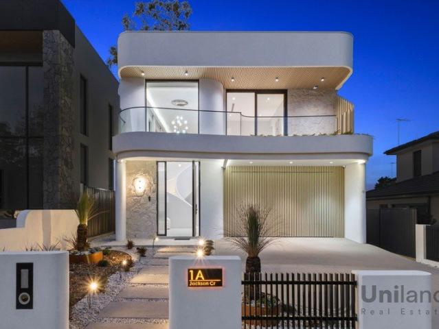 An Unforgettable Statement of Style & Sophistication