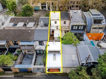 An Unrenovated Victorian Terrace With Stable Conversion/Studio Loft, Level Dual Access Parkside Block