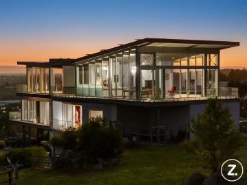 An Unrepeatable Architectural Trophy Estate with Panoramic Port Phillip Bay Views 33 Acres of Absolute Prestige, 40 Minutes to Melbourne