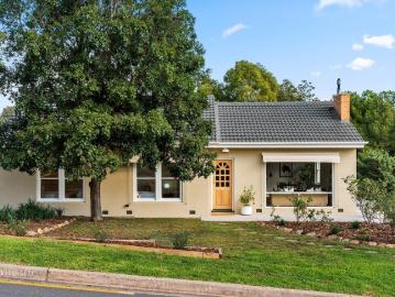 An updated foothills classic with space and flexibility in all the right places