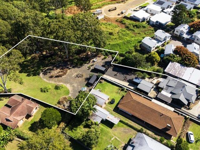 An Acre In Town with it All