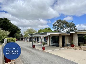 AN ABSOLUTE RIPPER LEASEHOLD MOTEL 2682ML