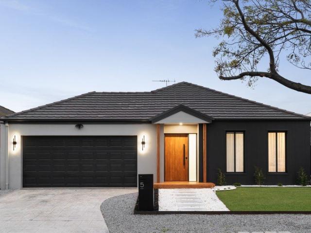 An Architectural Statement of Timeless Luxury