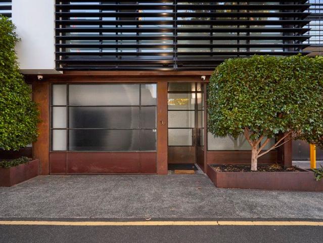 An Architectural Salute to Warehouse Inspired Luxury