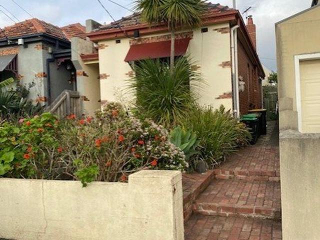 An art deco home full of personality