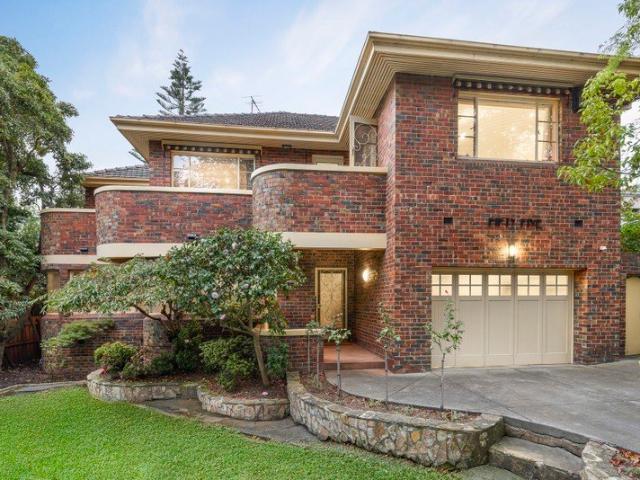 An Art Deco Icon in the Riverside Estate
