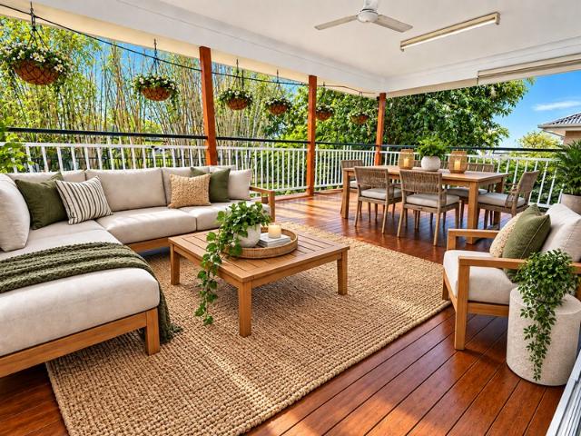 AN ATHOL WAITE BUILT BEAUTY WITH EXCEPTIONAL OFFERINGS