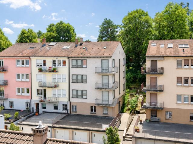 an begehrter Wohnlage Mehrfamilienhaus mit Potenzial
