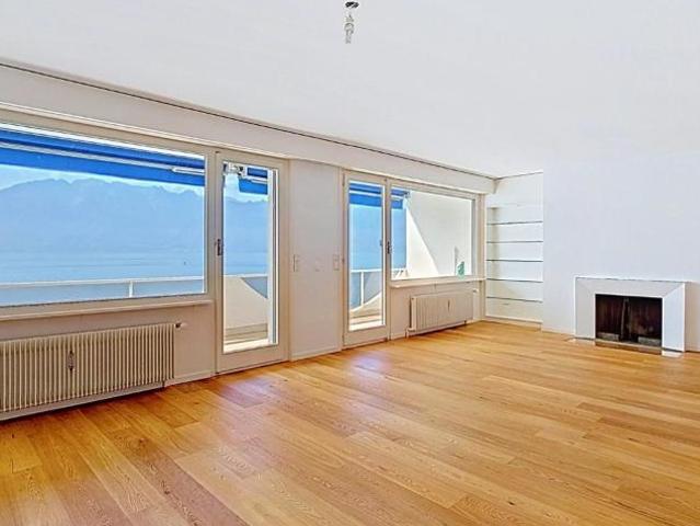 An den Toren von Vevey – Herrliche, renovierte Wohnung mit Bootsanlegeplatz