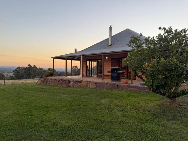An Elevated Country Lifestyle Just Outside Mansfield