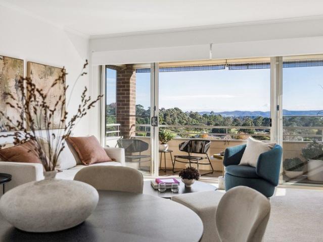 An elevated home with space, light and exceptional views