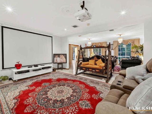An Elegant Family Sanctuary On O'Malley's Premier Crescent