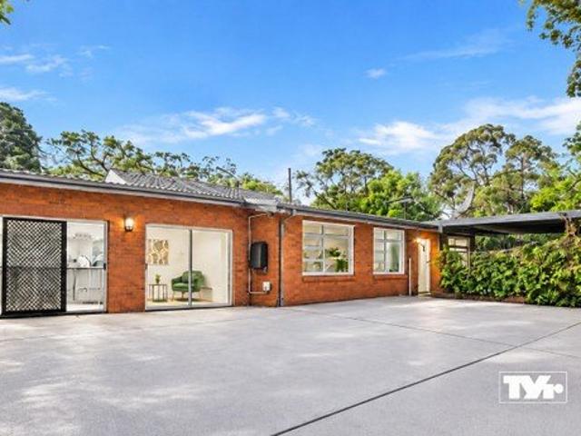 An Entry Level Opportunity to Own a House in Eastwood