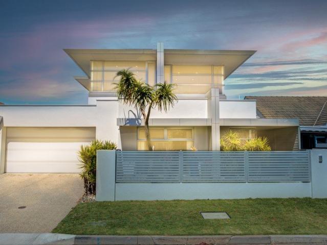 An Enviable Coastal Lifestyle