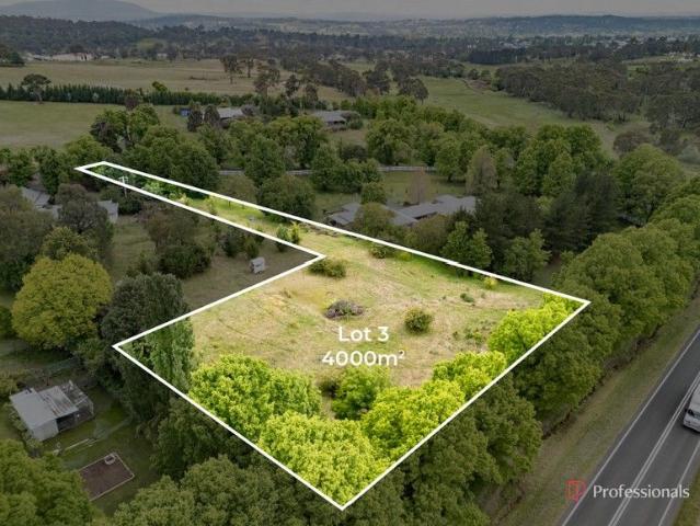 An Exceptional 4,000m² Landholding