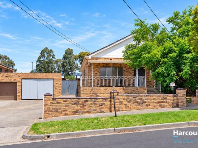 An Exceptional 1,478m² Opportunity in the Heart of Maribyrnong