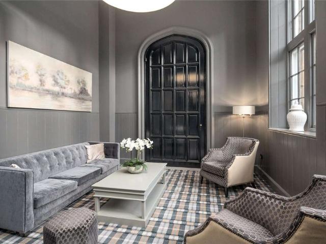 An exceptional three bedroom triplex apartment, in immaculate condition, set within the iconic Playfair at Donaldson’s, with two private underground parking spaces