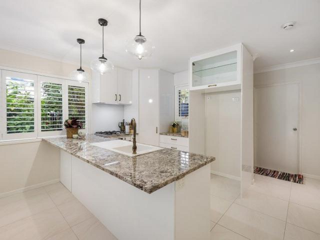 An Exceptional Townhouse with a Lifestyle Address