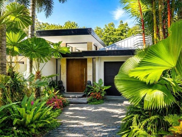 An Exceptional Beachfront Residence The Art of Tropical Living