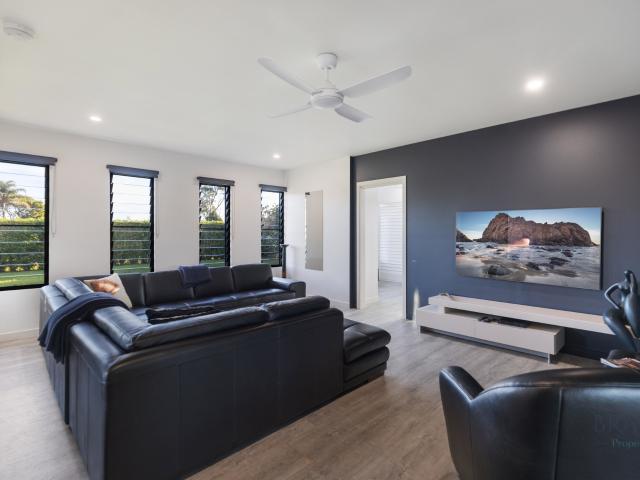 Stunning Resort Style Living 15 Acres Sunshine Coast Hinterland