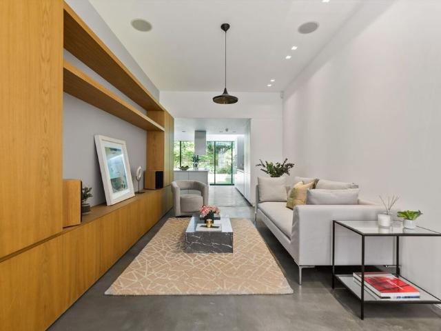 An exceptional contemporary family house with garden and terrace in the heart of Chelsea