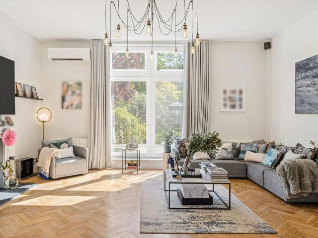 An exceptional family home, offering approximately 4,849 sq ft of accommodation. SHORT LET