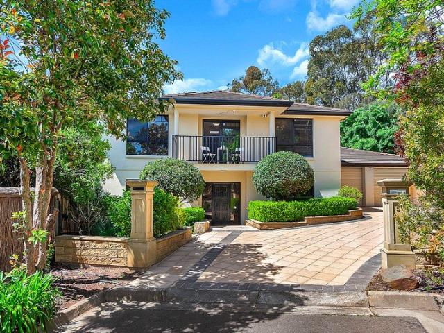 An Exceptional Family Lifestyle in Prestigious Spring Hill