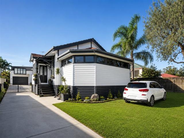 An Exceptional Family Retreat with Premium Dual Living Flexibility