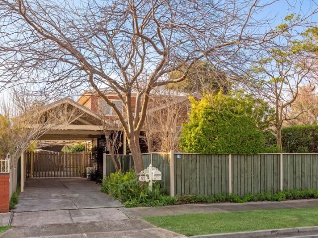 An Exceptional Home, An Extraordinary Garden