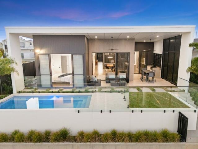 AN EXCEPTIONAL HOME WHERE LUXURY, LIFESTYLE AND DESIGN COME TOGETHER