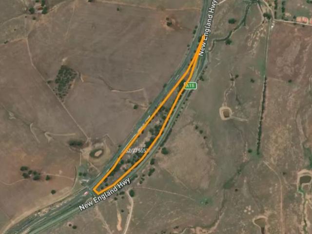 An exceptional opportunity to secure 5.02 hectares in the heart of Murulla, offering space, exposure, and rural charm