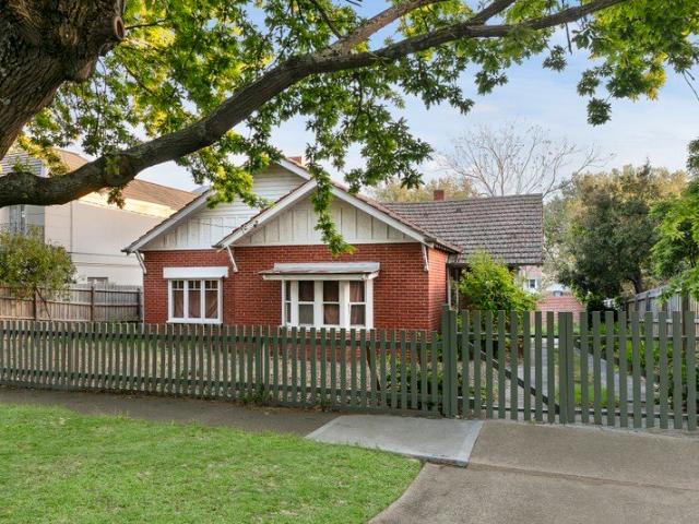 An Exceptional Opportunity in Prestigious Sunnyside Estate