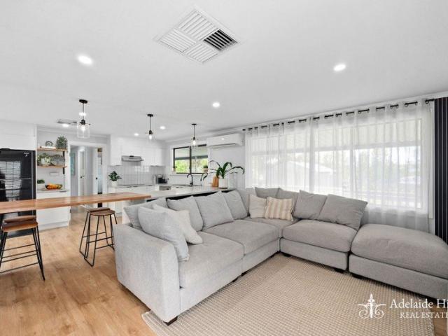 An Exceptionally Rare Adelaide Hills Find 1,950m² of Space, Lifestyle & Opportunity
