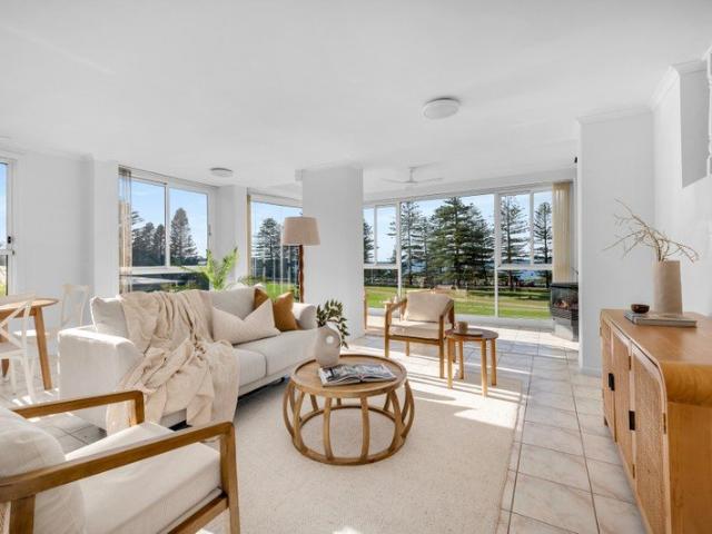 An exclusive coastal residence with iconic views