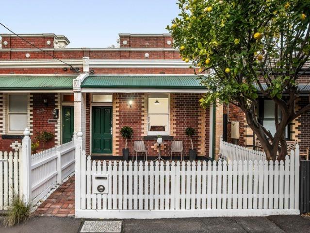 An Exclusive Front Row Seat to Barkly Gardens