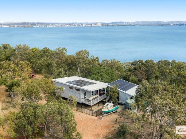 An Exclusive Island Sanctuary in the Heart of Gladstone Harbour