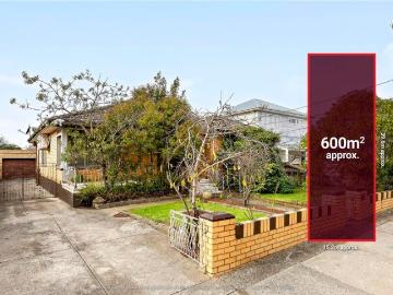 An exclusive offering in a blue chip location