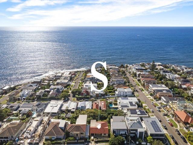 An Extraordinary Coastal Canvas With An Approved Architectural Vision