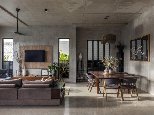 An extraordinary fusion of concrete and coastal light