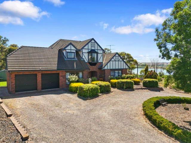 An Iconic Residence With River Views