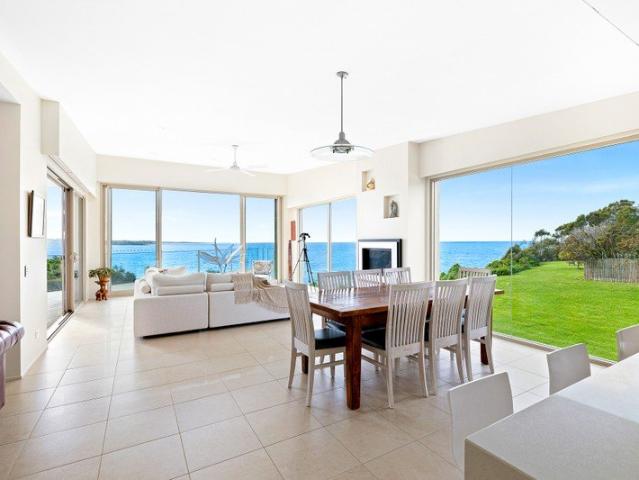 An Iconic Waterfront Sanctuary
