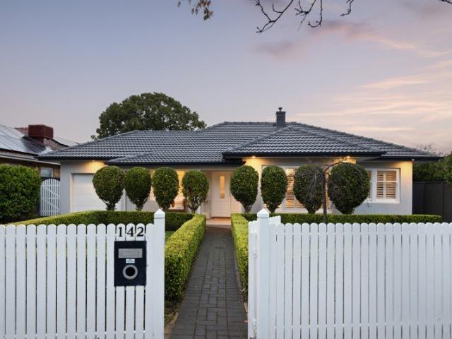 An Idyllic Classic Remodelled to Family Perfection