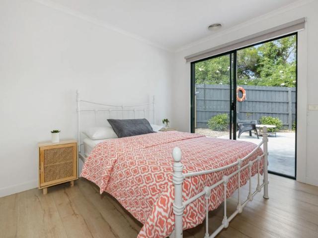 An idyllic coastal location, immaculately presented