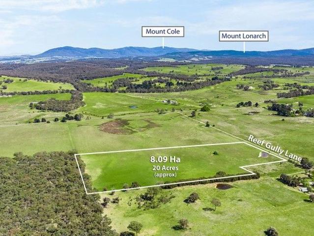 An Idyllic Country Lifestyle Awaits!