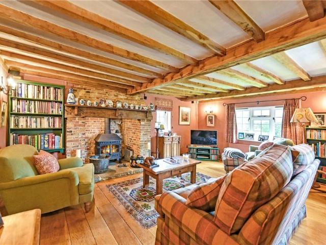 An idyllic Wealden farmhouse with beautiful gardens