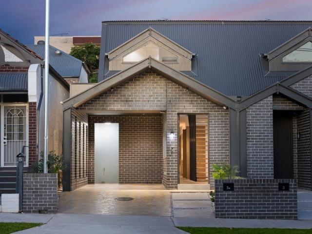 An innovative new build defined by light and materiality